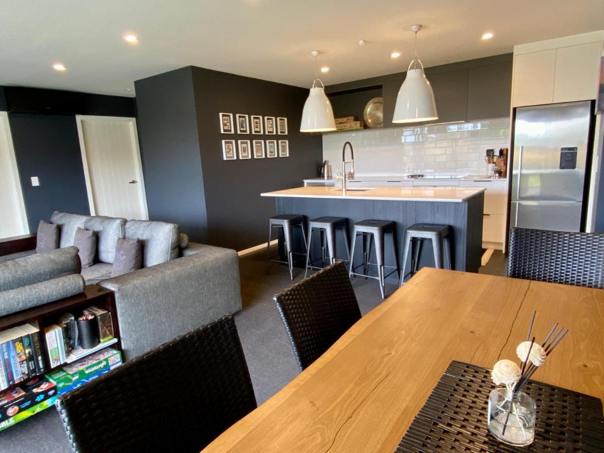 Mountain Vista Retreat - Apartment 2 Twizel Eksteriør billede